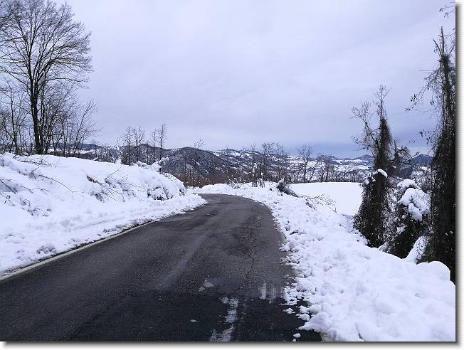 Clicca per scorrere le foto originali ingrandite
