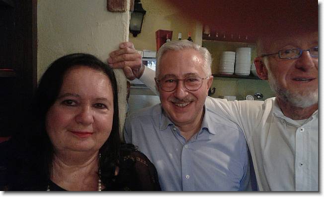 Clicca per scorrere le foto originali ingrandite