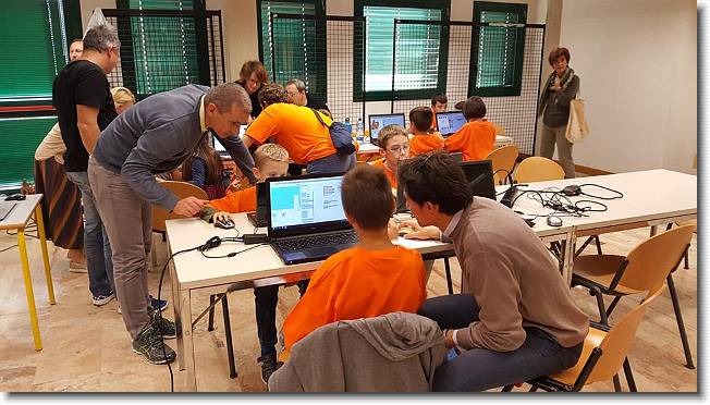 Clicca per scorrere le foto originali ingrandite