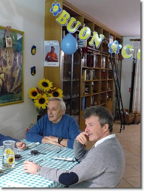 Clicca per scorrere le foto originali ingrandite