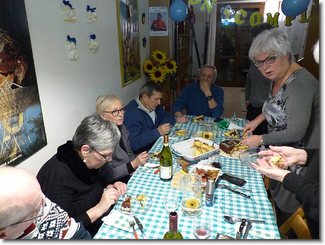 Clicca per scorrere le foto originali ingrandite