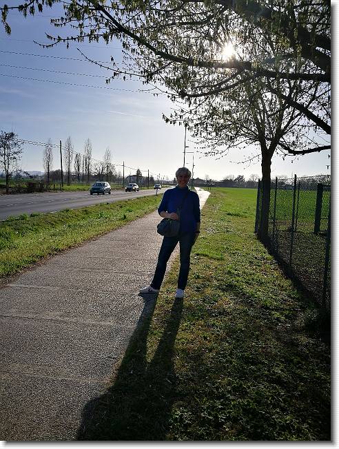Clicca per scorrere le foto originali ingrandite