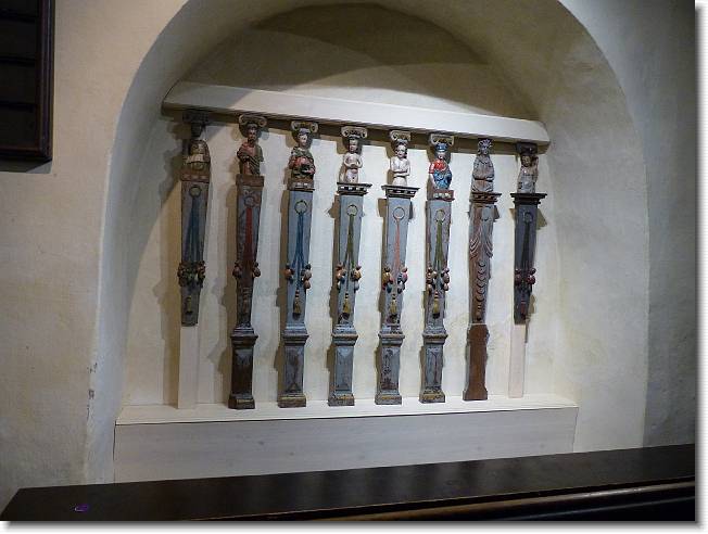 Clicca per scorrere le foto originali ingrandite