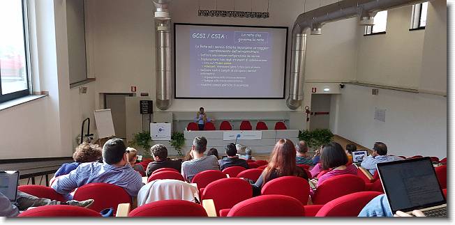 Clicca per scorrere le foto originali ingrandite