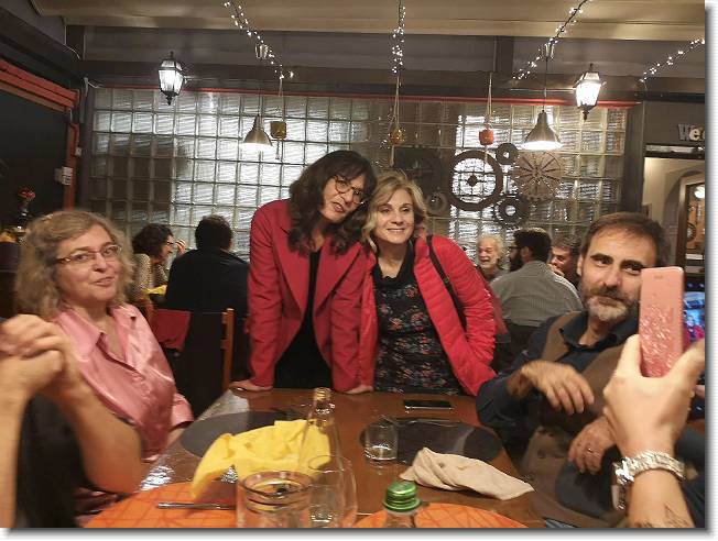 Clicca per scorrere le foto originali ingrandite