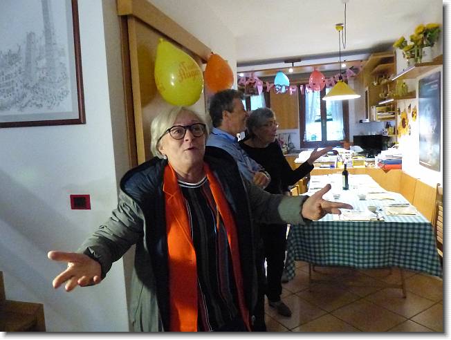 Clicca per scorrere le foto originali ingrandite