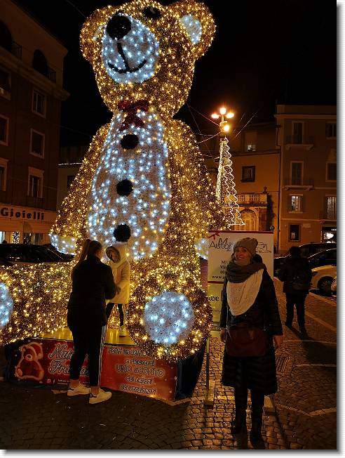 Clicca per scorrere le foto originali ingrandite