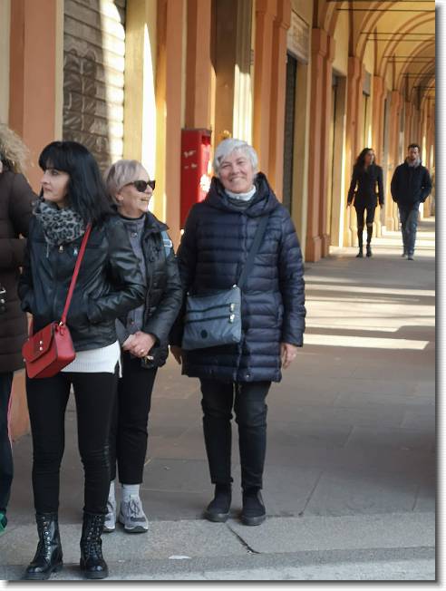 Clicca per scorrere le foto originali ingrandite