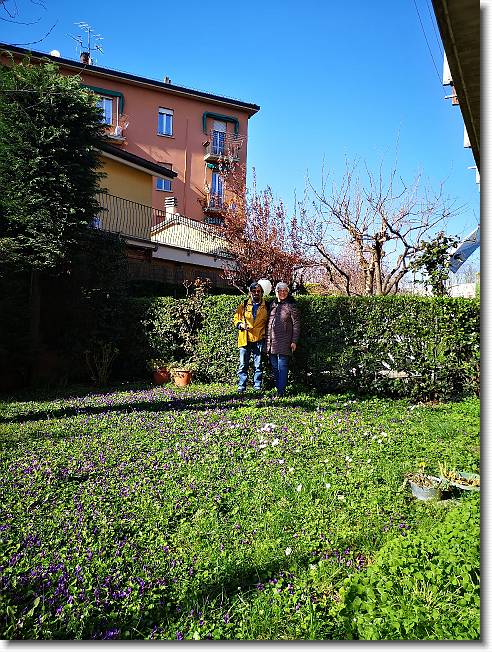 Clicca per scorrere le foto originali ingrandite