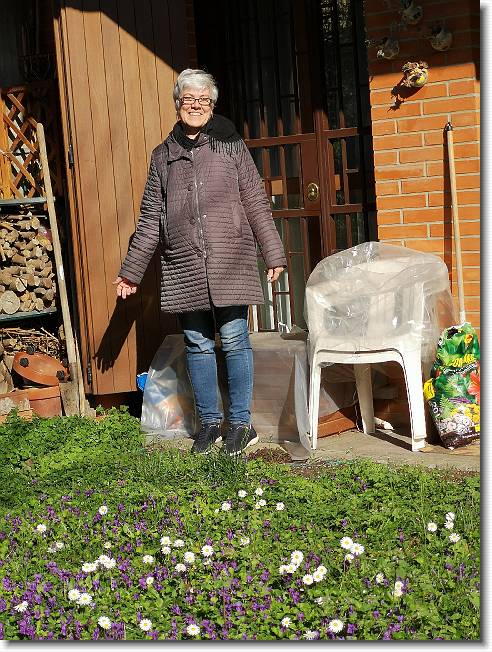 Clicca per scorrere le foto originali ingrandite