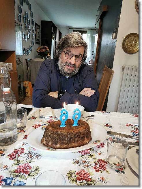Clicca per scorrere le foto originali ingrandite