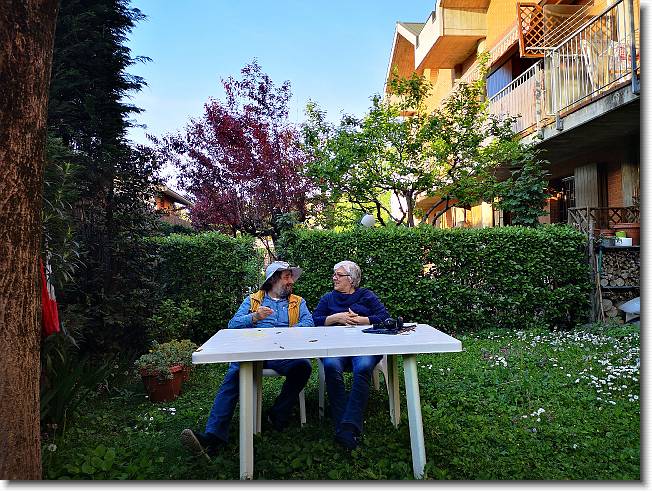 Clicca per scorrere le foto originali ingrandite
