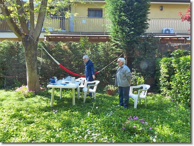 Clicca per scorrere le foto originali ingrandite