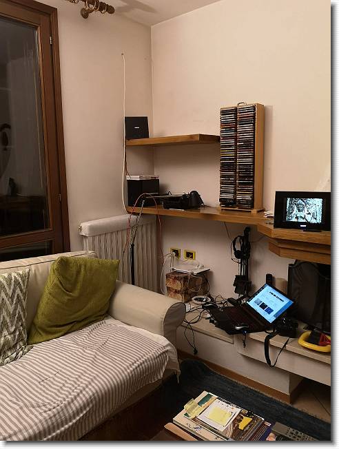 Clicca per scorrere le foto originali ingrandite