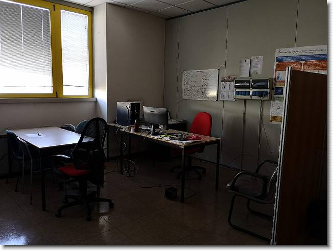 Clicca per scorrere le foto originali ingrandite