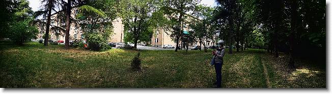 Clicca per scorrere le foto originali ingrandite