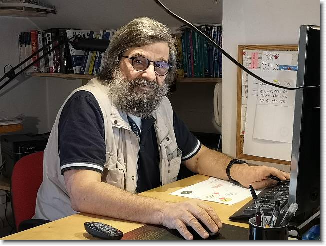 Clicca per scorrere le foto originali ingrandite