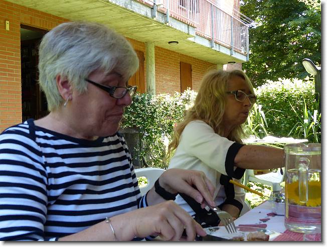Clicca per scorrere le foto originali ingrandite