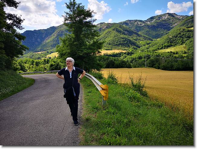 Clicca per scorrere le foto originali ingrandite