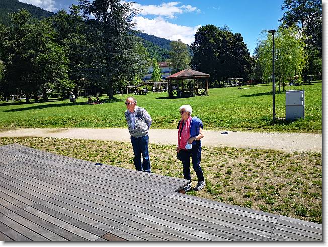 Clicca per scorrere le foto originali ingrandite
