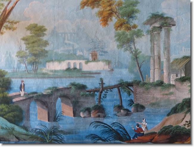 Clicca per scorrere le foto originali ingrandite