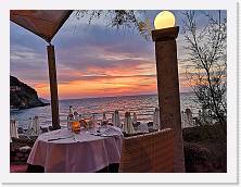 IMG_20210611_210530 * 3648 x 2736 * (1.75MB)