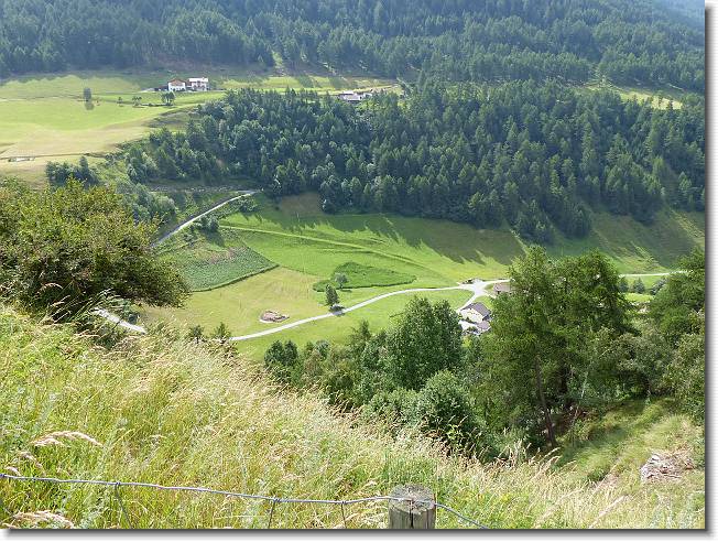 Clicca per scorrere le foto originali ingrandite