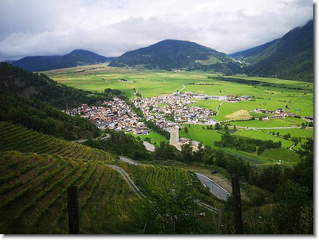 Clicca per scorrere le foto originali ingrandite
