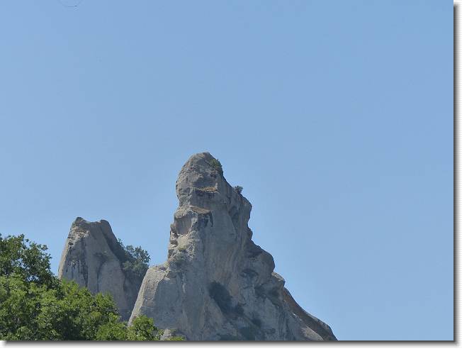 Clicca per scorrere le foto originali ingrandite