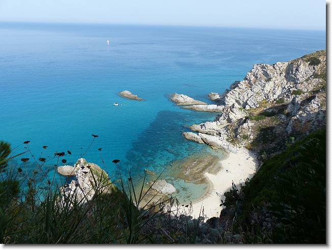 Clicca per scorrere le foto originali ingrandite
