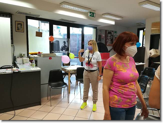 Clicca per scorrere le foto originali ingrandite