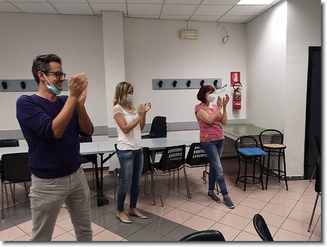 Clicca per scorrere le foto originali ingrandite