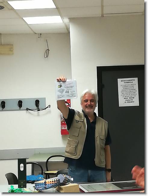 Clicca per scorrere le foto originali ingrandite