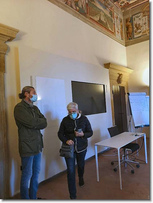 Clicca per scorrere le foto originali ingrandite