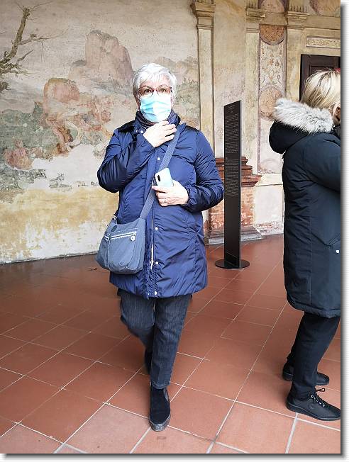 Clicca per scorrere le foto originali ingrandite