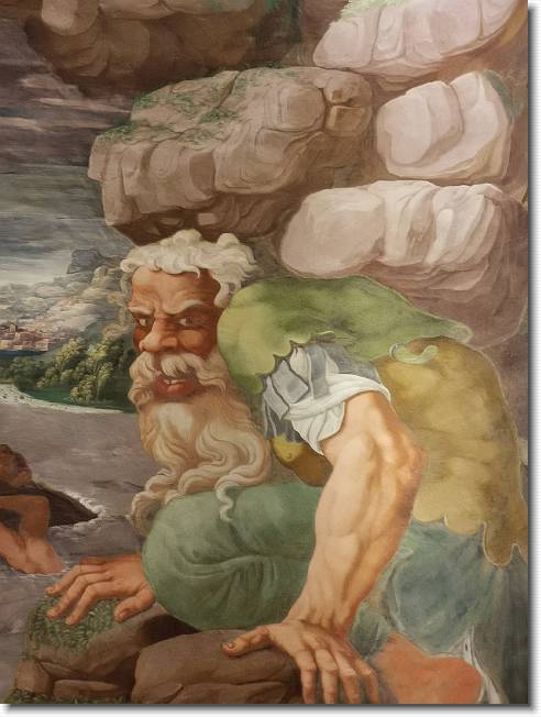 Clicca per scorrere le foto originali ingrandite