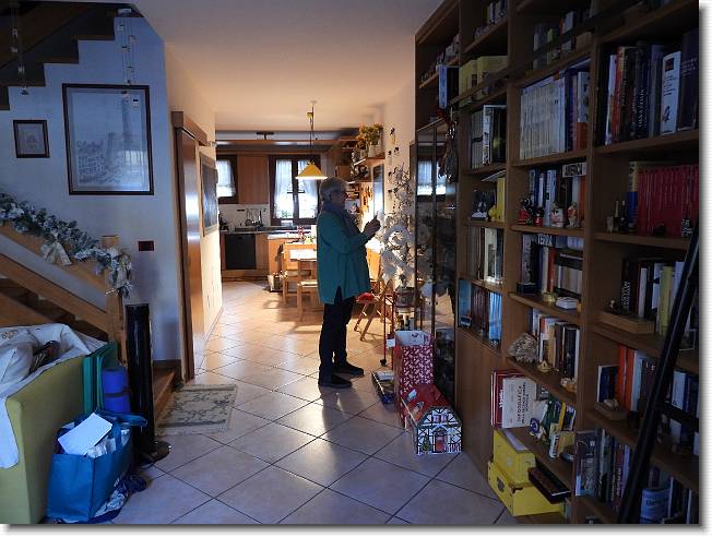 Clicca per scorrere le foto originali ingrandite