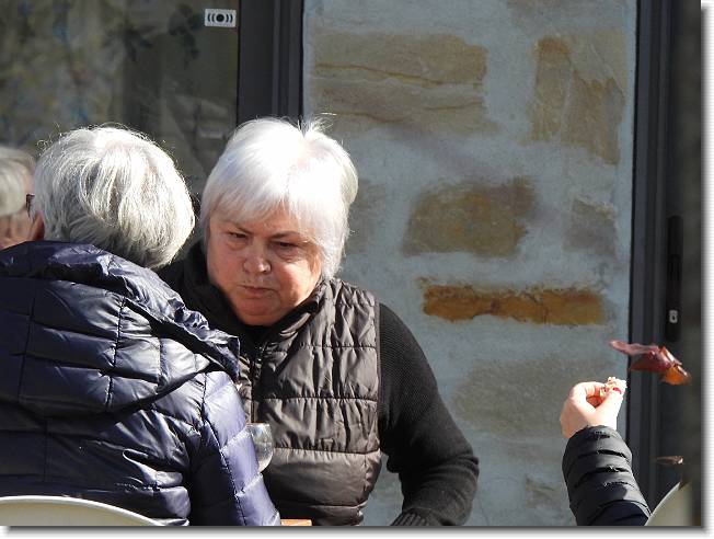 Clicca per scorrere le foto originali ingrandite