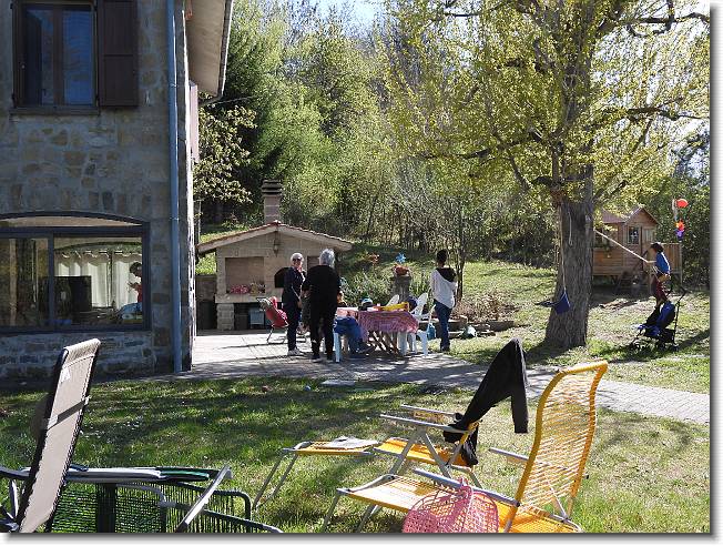 Clicca per scorrere le foto originali ingrandite