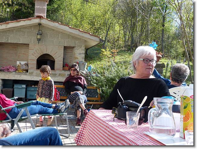 Clicca per scorrere le foto originali ingrandite