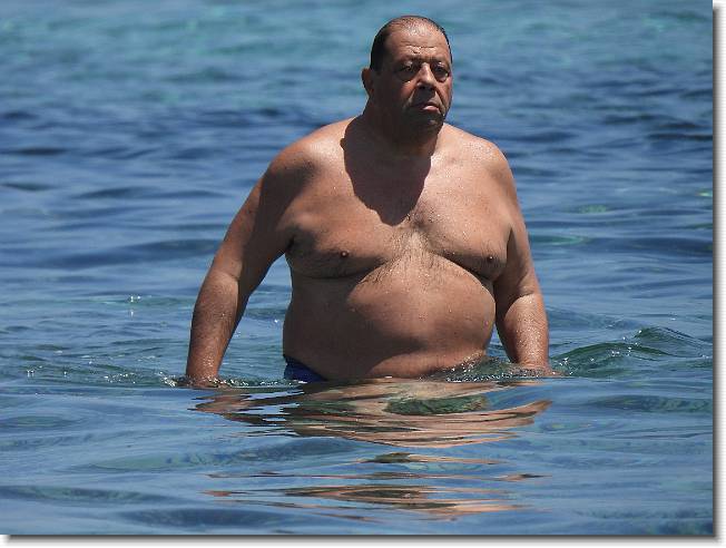 Clicca per scorrere le foto originali ingrandite