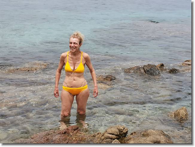 Clicca per scorrere le foto originali ingrandite