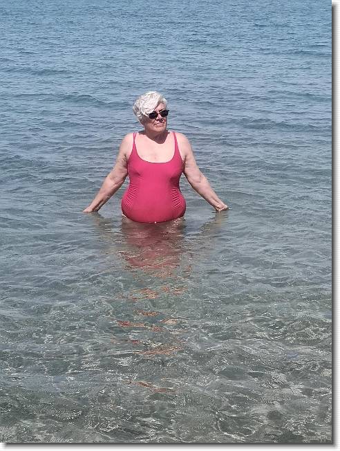 Clicca per scorrere le foto originali ingrandite
