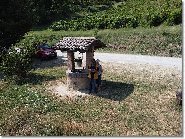 Clicca per scorrere le foto originali ingrandite