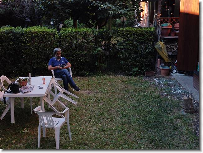 Clicca per scorrere le foto originali ingrandite