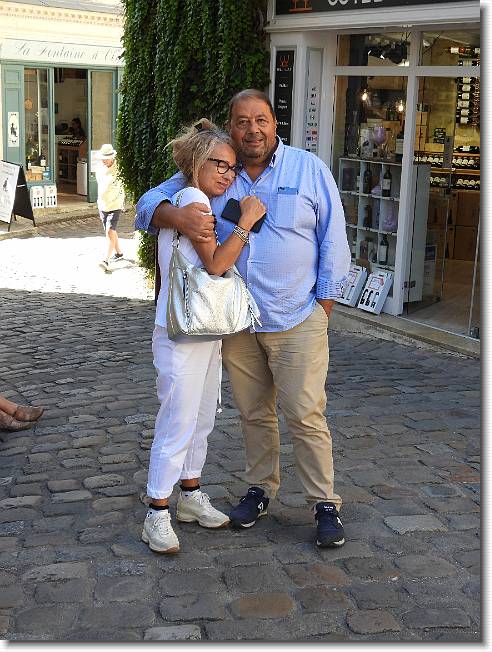 Clicca per scorrere le foto originali ingrandite