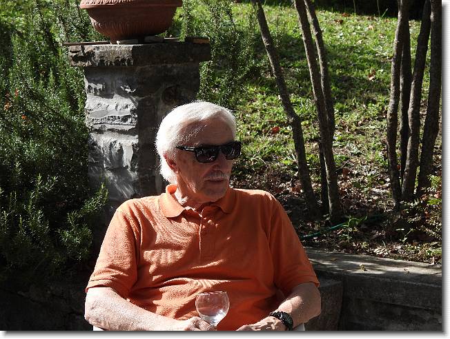 Clicca per scorrere le foto originali ingrandite