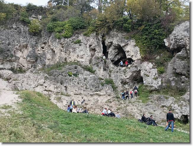 Clicca per scorrere le foto originali ingrandite