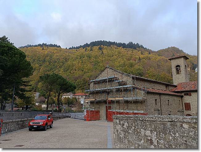 Clicca per scorrere le foto originali ingrandite