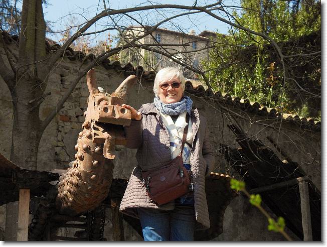 Clicca per scorrere le foto originali ingrandite